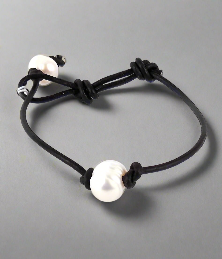Freshwater Pearl Cord Bracelet